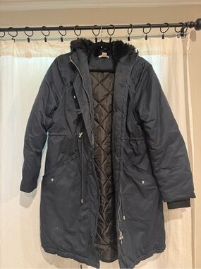 H&M women’s Maternity Navy Hooded Winter Parka Coat